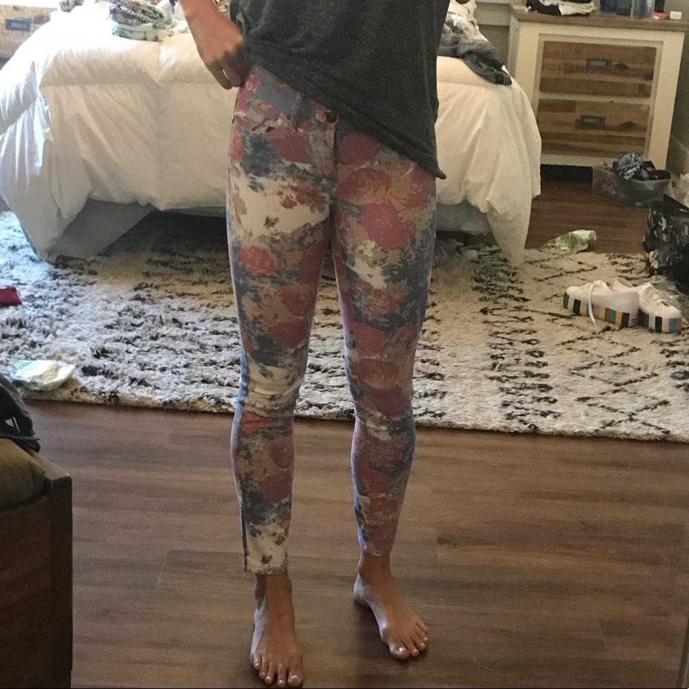 Blank nyc floral skinny jean